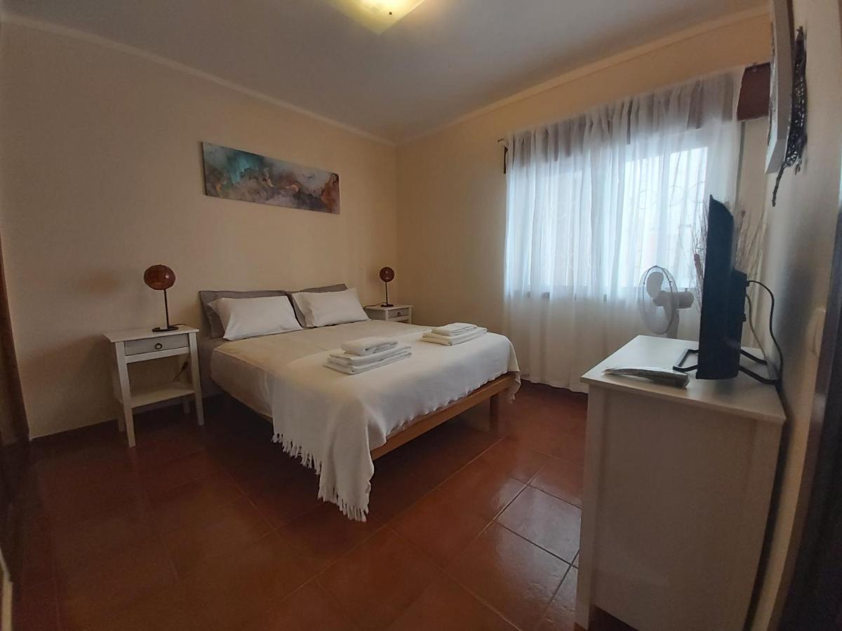 Great 1Bed Flat - Praia da Rocha - Wi-Fi - Parking Portimao Bagian luar foto