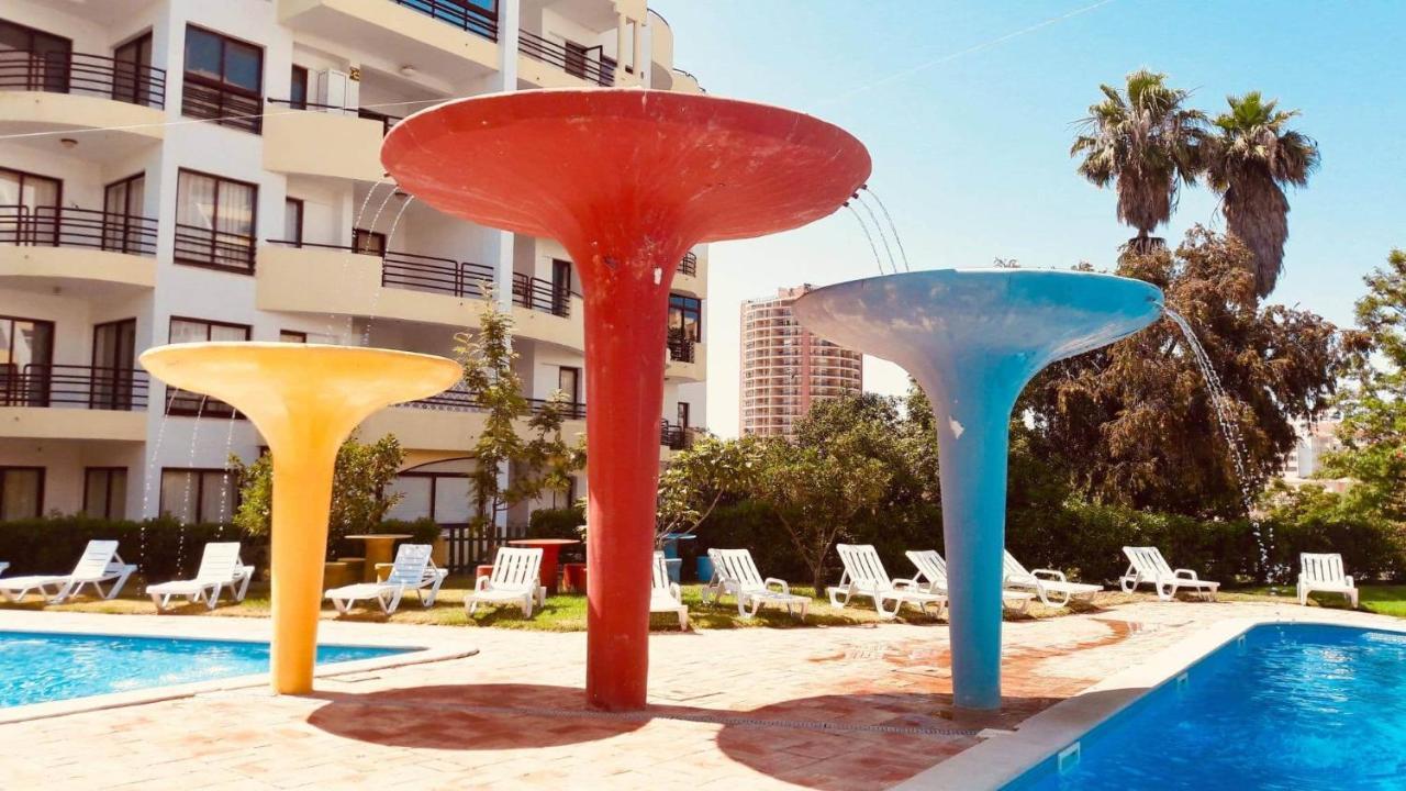 Great 1Bed Flat - Praia da Rocha - Wi-Fi - Parking Portimao Bagian luar foto